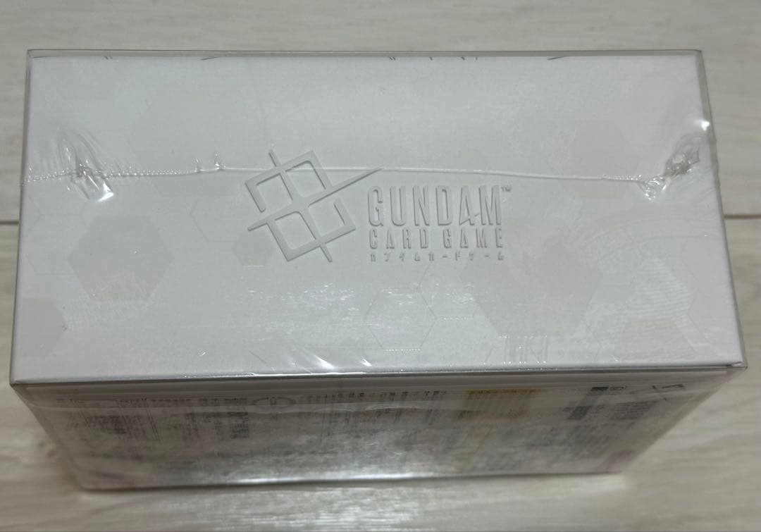 新品・未開封シュリンク付き　ガンダムカードゲーム　リミテッドBOX Verβ