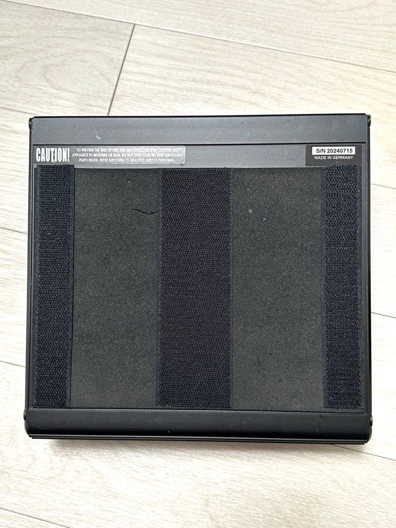 ギター Hughes&Kettner TUBEMAN