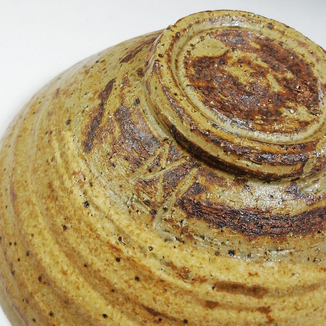 Ｔ７０１　茶碗　『刷毛目黄瀬戸茶碗』『椿窯　五島哲』　共箱　抹茶碗　茶道具