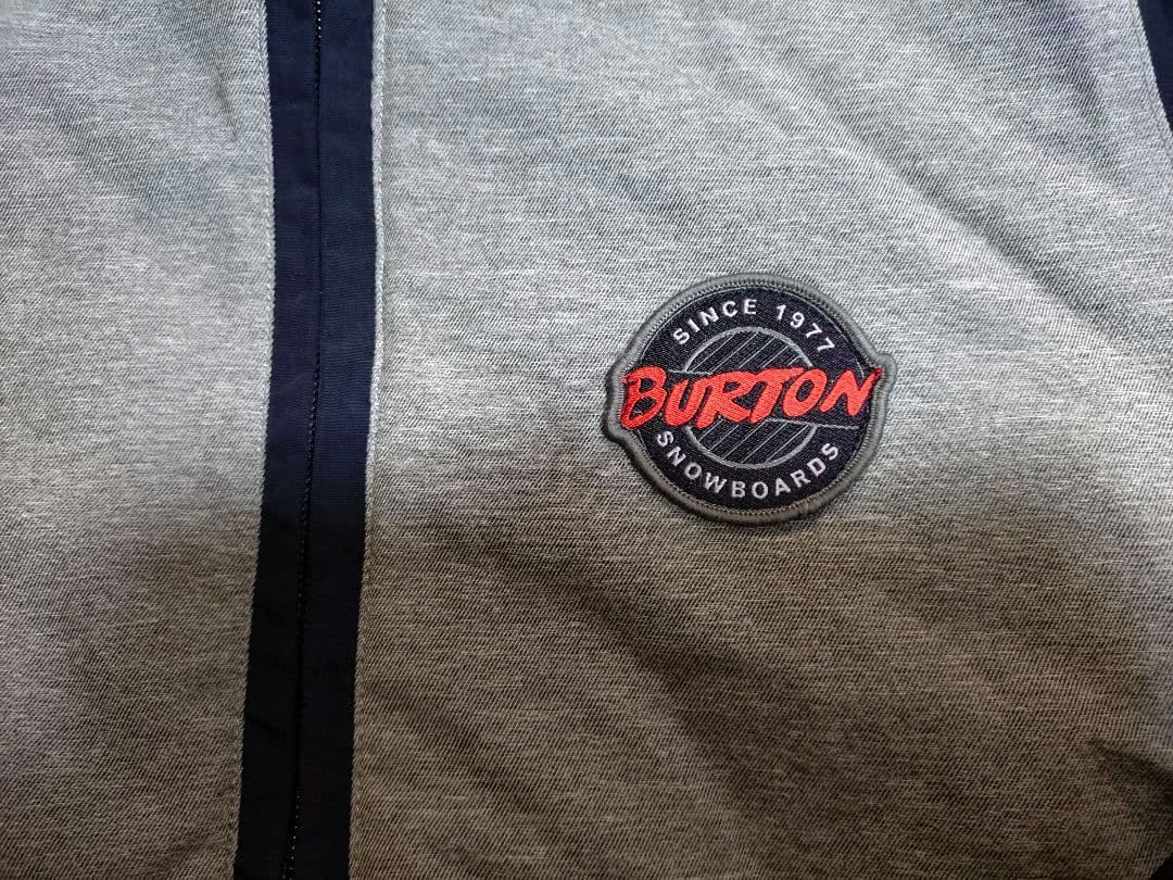 Burton 子ども用スノーボードウェア上下セット　120cm、140cm