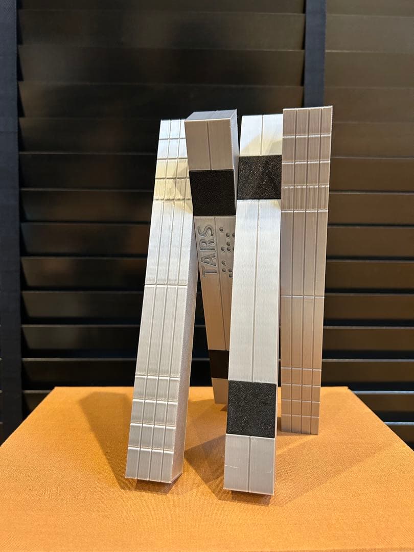 TARS フィギュア インターステラー