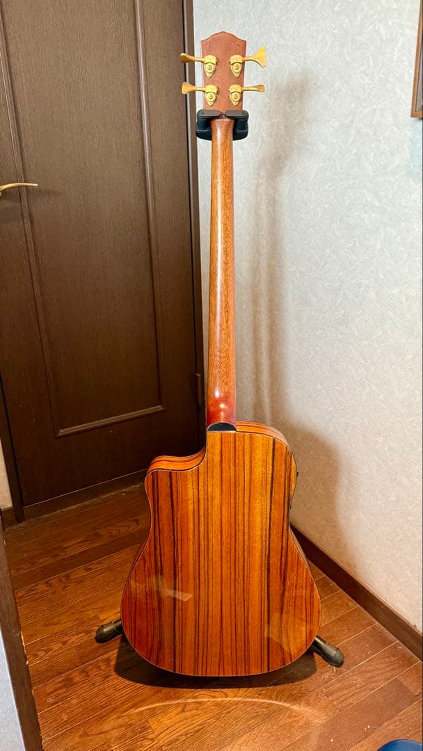 【不具合あり】Fender VB-NAT アコースティックベース