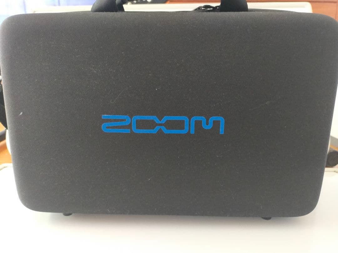 ZOOM R24 レコーダー・インターフェース