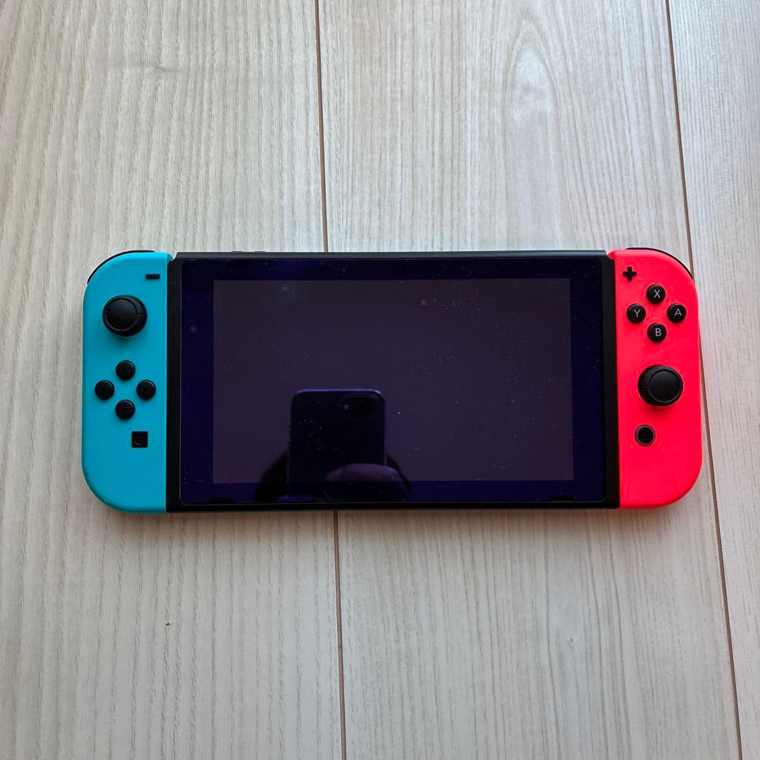 Nintendo Switch 本体(ネオンブルー/レッド)