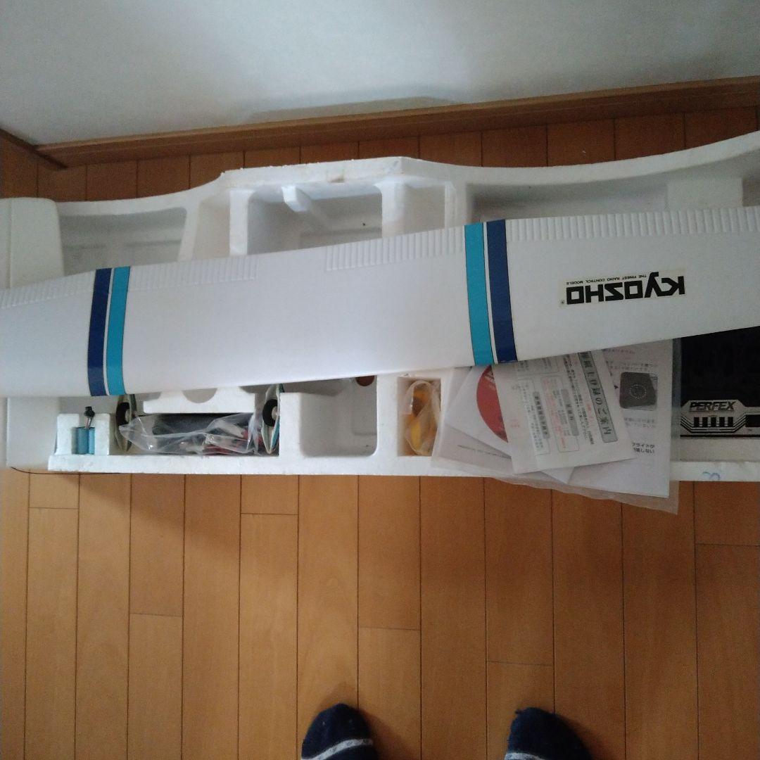 希少新品京商 Cessna Skylane 192 M24 完成品ラジコン飛行機