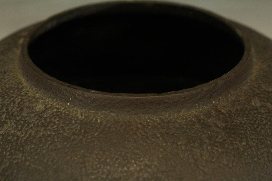 畠春斎作 伝 銅 風炉釜 茶道具 未使用(LC434)