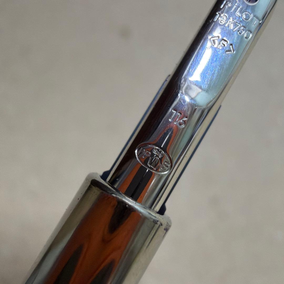 PILOT パイロット Capless キャップレス フルブラック 万年筆 F