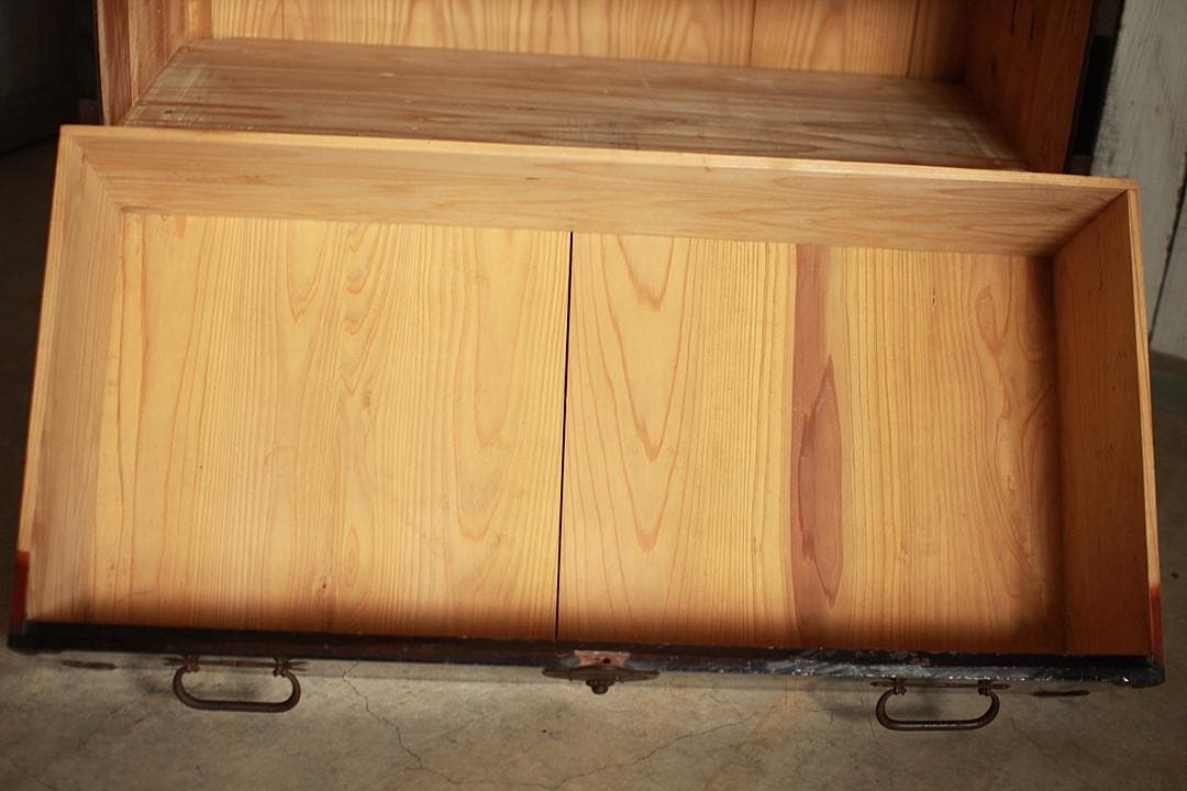 綺麗な巾着金具庄内箪笥　抽斗4杯　タンス　収納　古家具　古民家　時代家具