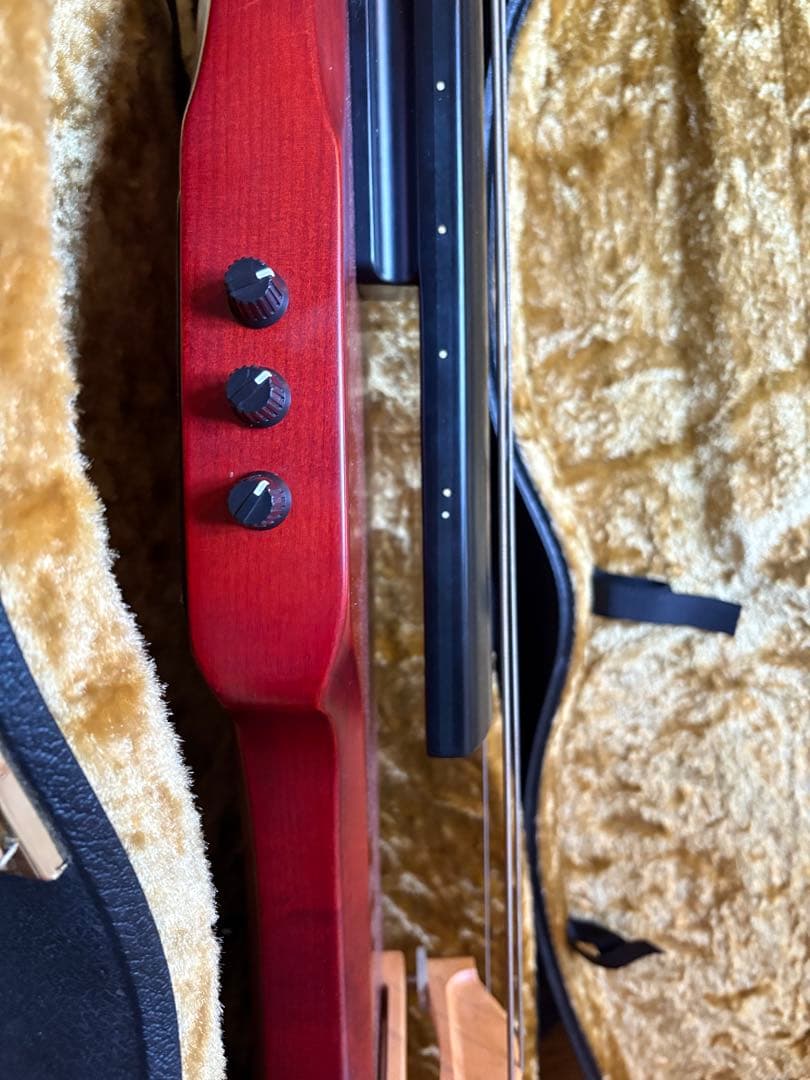 現状品　アップライトベース　Aria