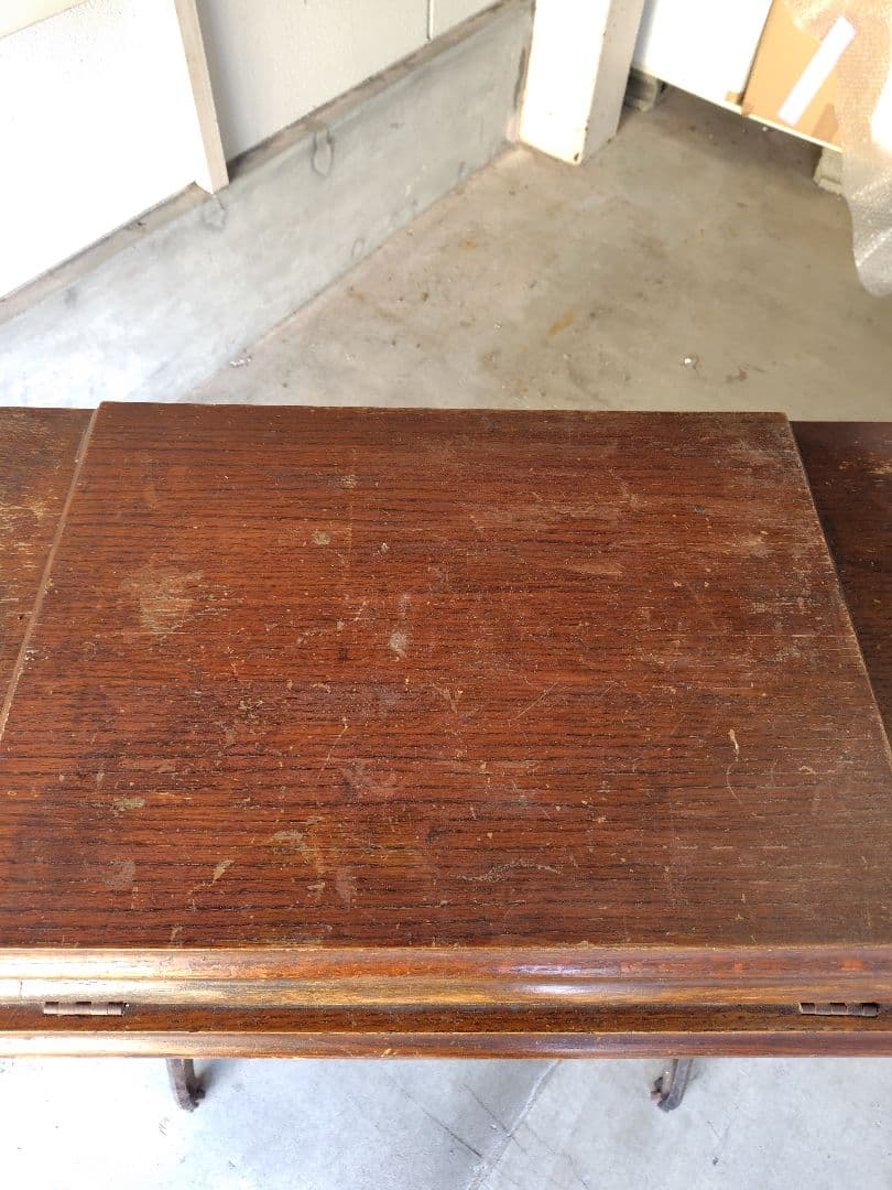 アンティークミシン脚テーブル　SINGER 足踏みミシン　網目　鉄脚