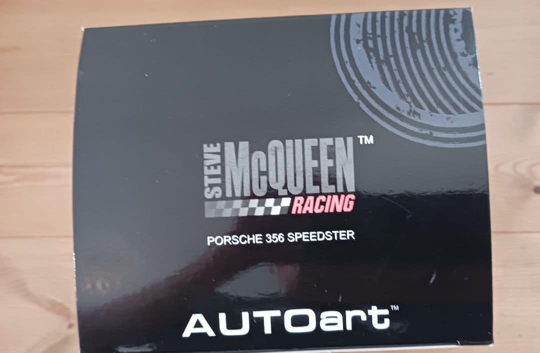希少オートアート　1/18 ポルシェ356 スティーブ・マックィーンモデル