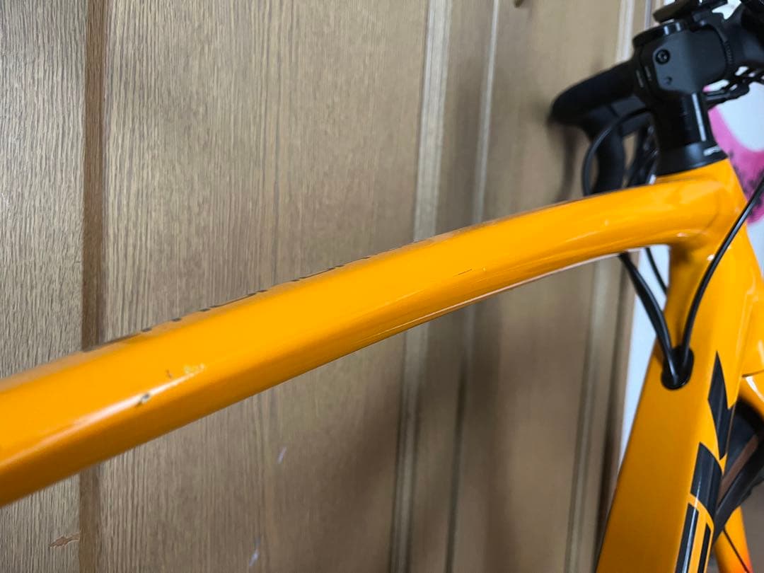 トレックエモンダALR4