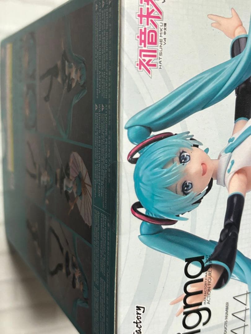 【未開封】figma 初音ミク V4 CHINESE