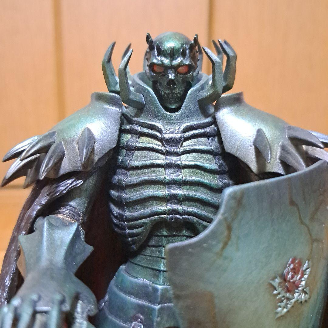ベルセルク ART OF WAR フィギュア 髑髏の騎士 特別版I　深緑色