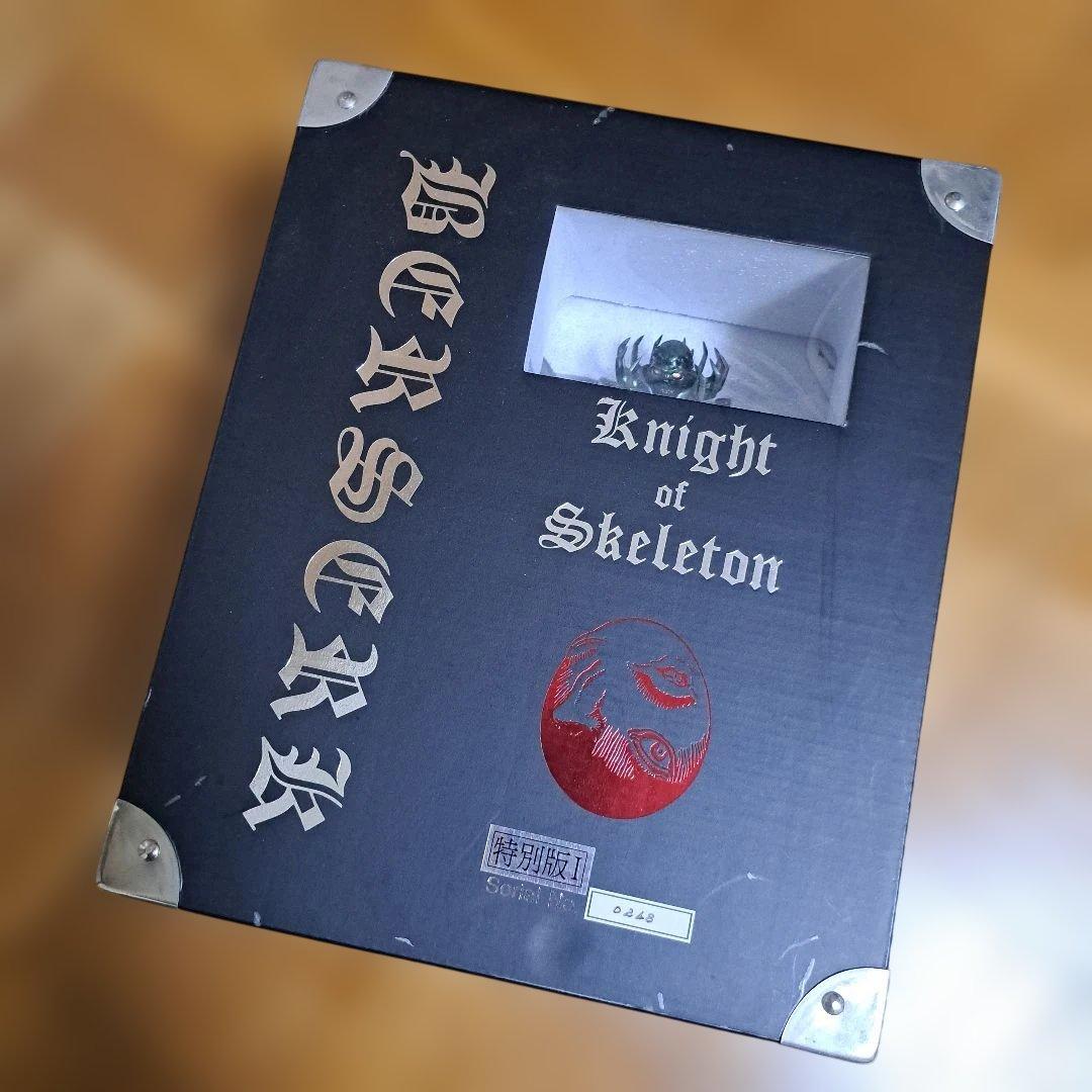 ベルセルク ART OF WAR フィギュア 髑髏の騎士 特別版I　深緑色