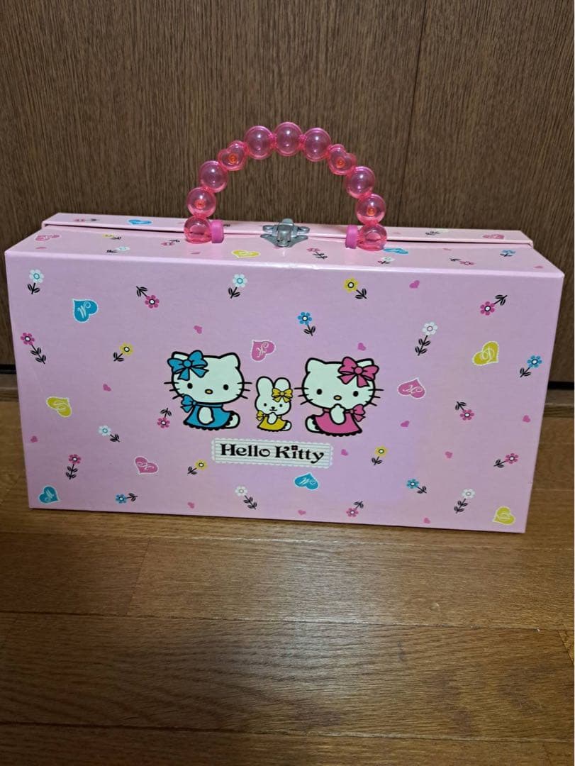 レア　ハローキティ　キティ&ミミィ&キャシー 着せ替えドールセット ぬいぐるみ