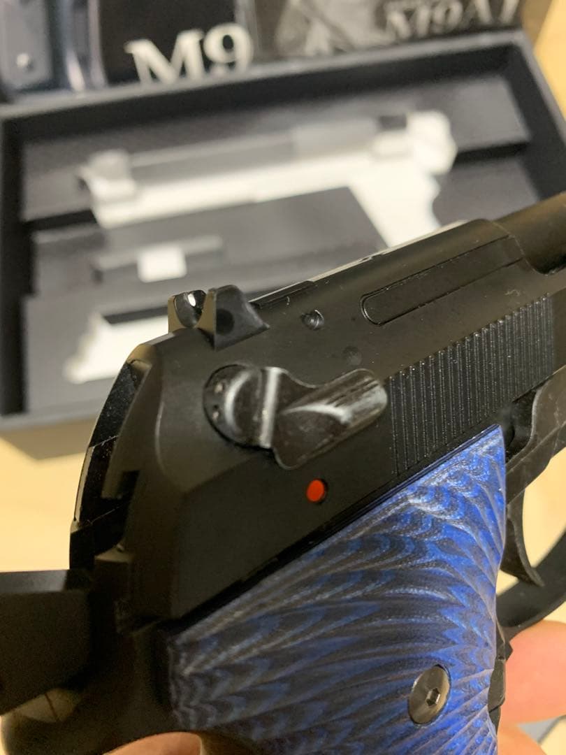概ね美品　東京マルイM9A1ベレッタ ガスブローバック　可変ポップ　カスタム品