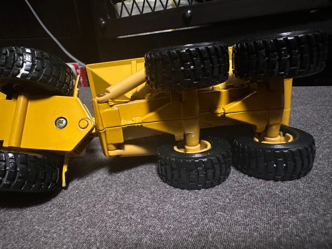 CAT D3500D 重ダンプ　建設機械　重機　トレーラーダンプ