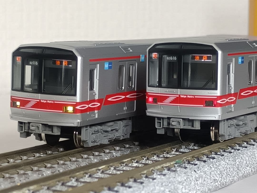 KATO 東京メトロ丸ノ内線02系(サインウエーブ) 6両(基本3両+増結3両)