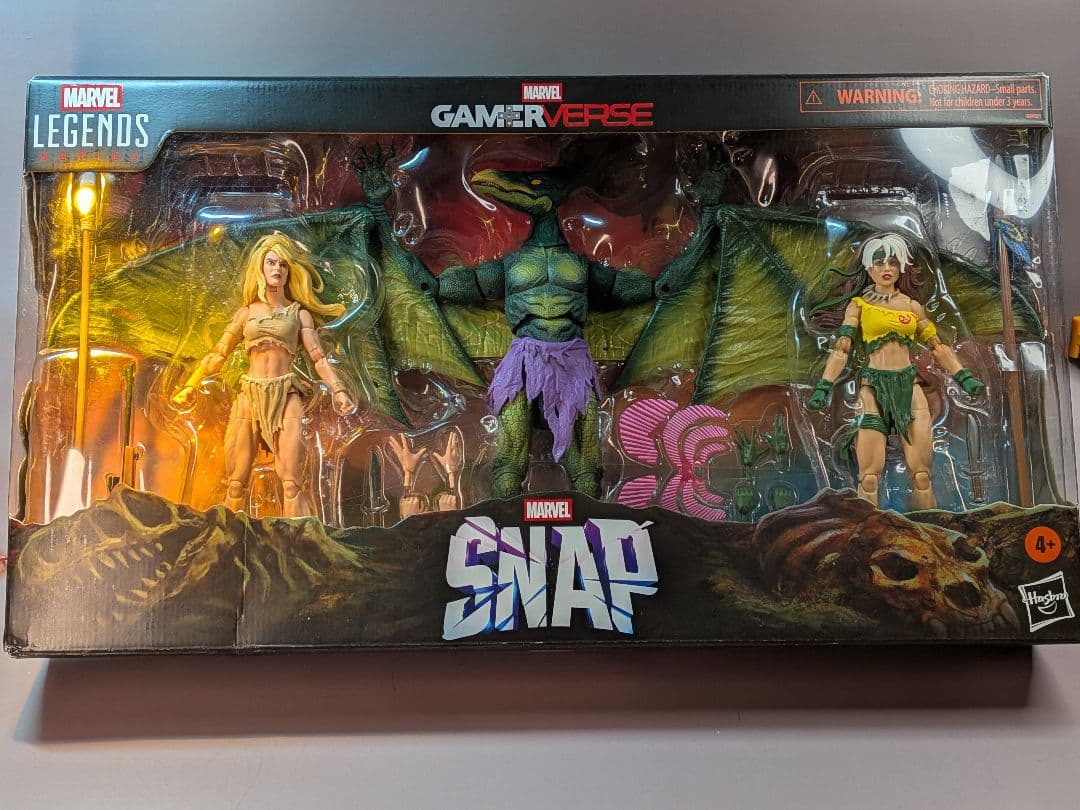 未使用未開封 マーベルレジェンズ サベージランド3パックローグ、サウロン、シャナ