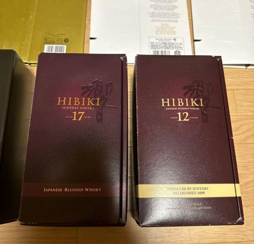 響ジャパニーズハーモニー　空箱　カートン　響12年　響17年　サントリー