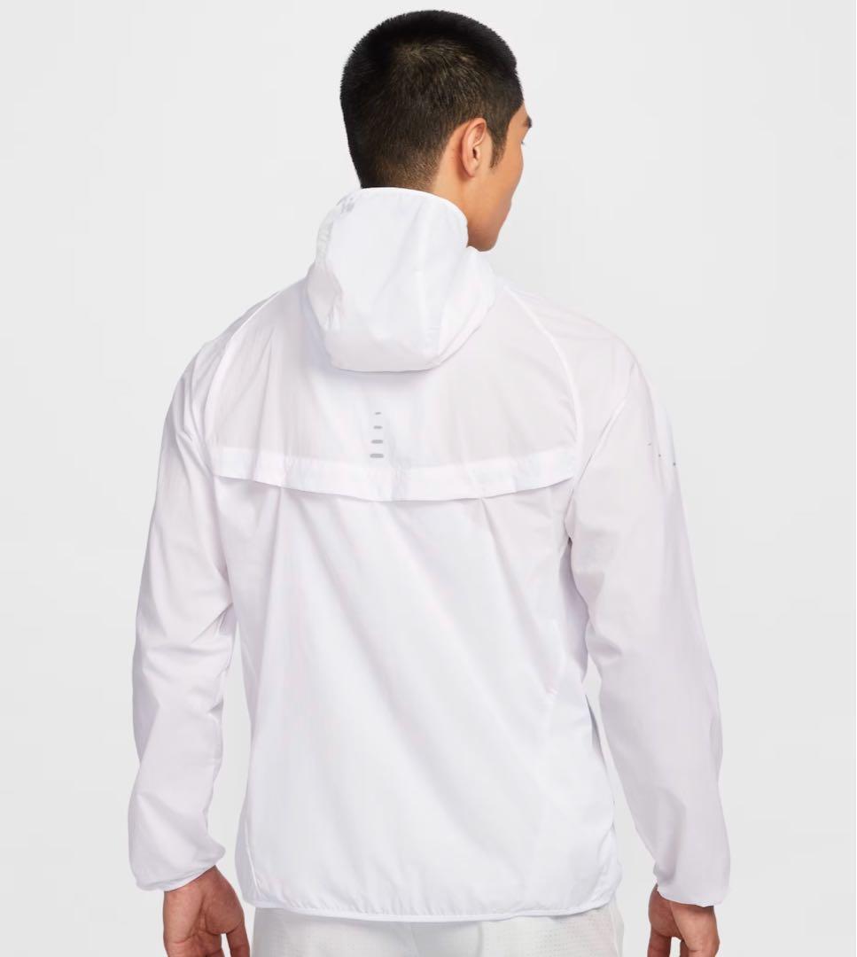 NIKE ストライド　メンズ レペル UV ランニングジャケット