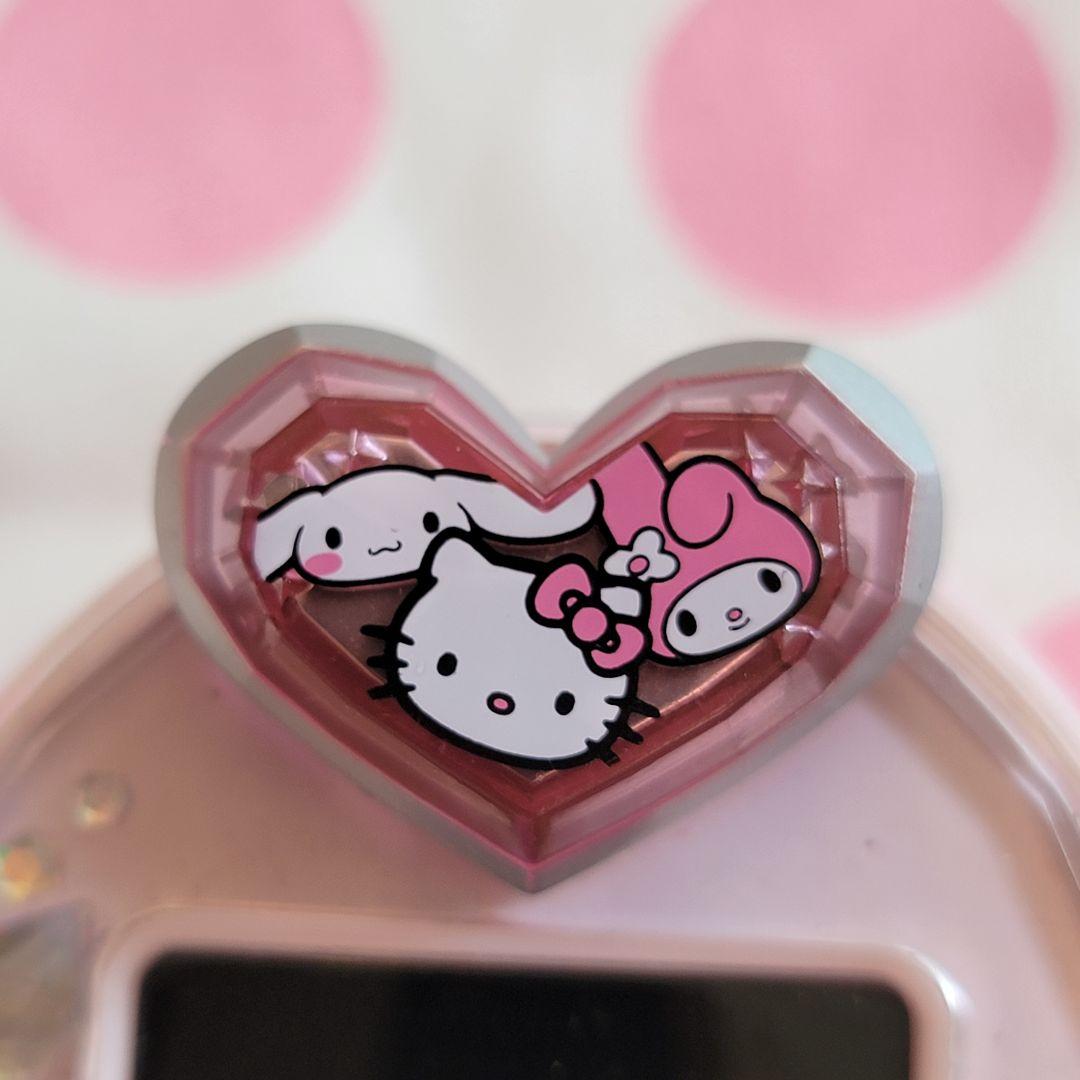 たまごっちピース本体+たまデコピアス（サンリオ）/ピンク/箱・説明書付き