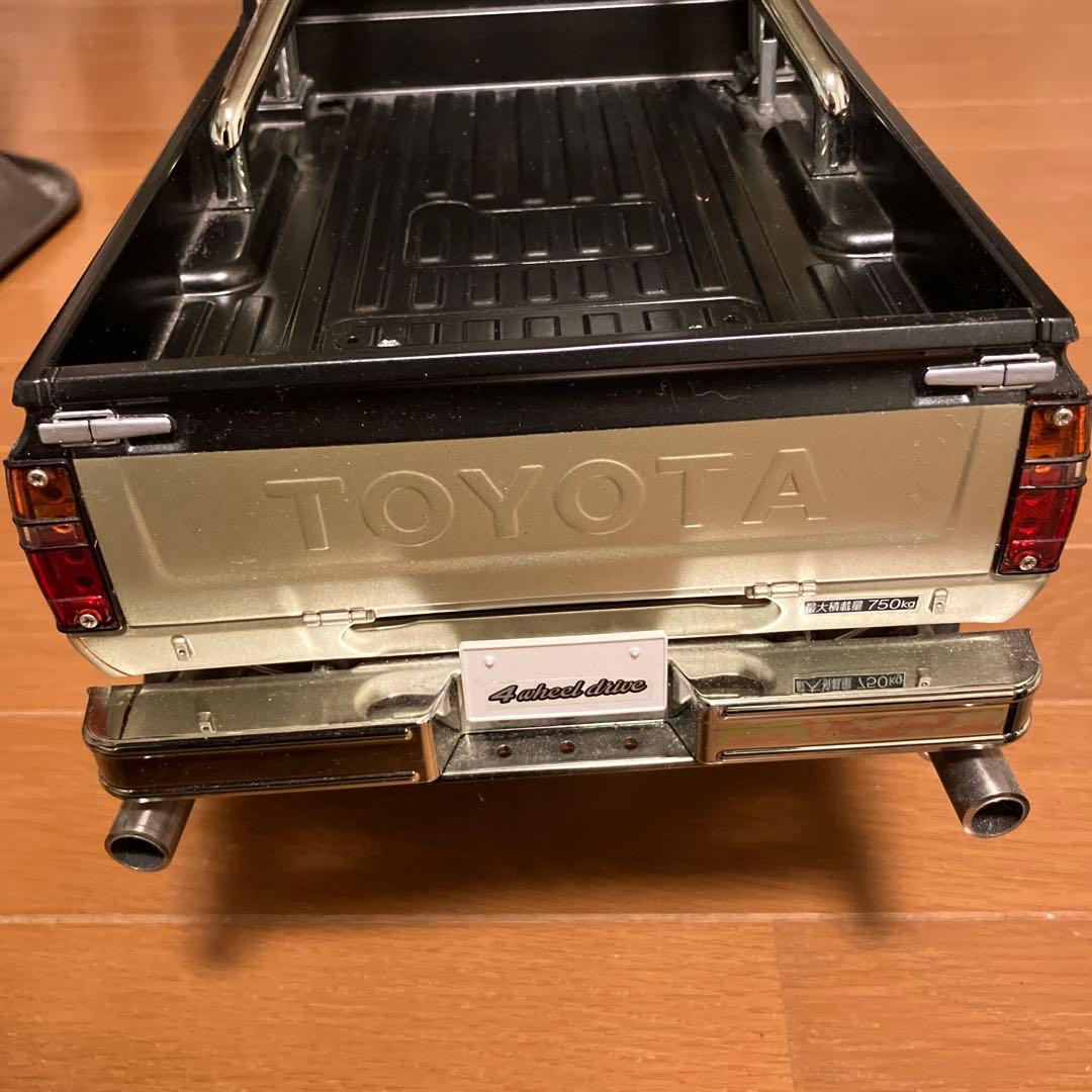 ハイラックス　ハイリフト　タミヤ　ラジコン