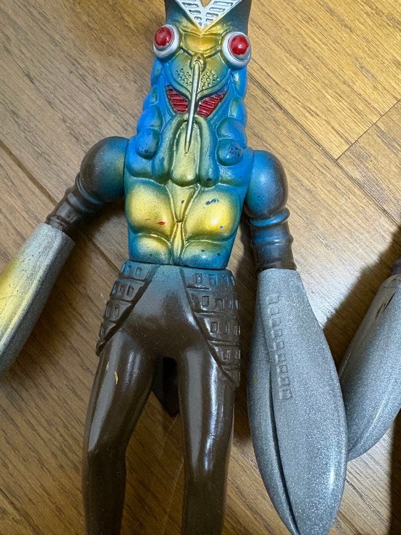 ウルトラマンシリーズ　ソフビ　怪獣　17体　年代物