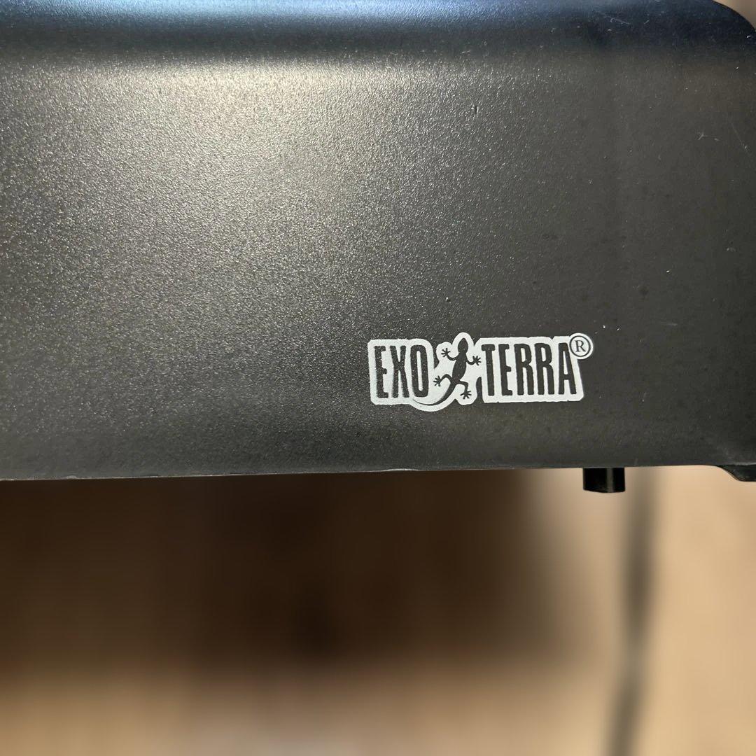 EXOTERRA 6030 コンパクトトップ60