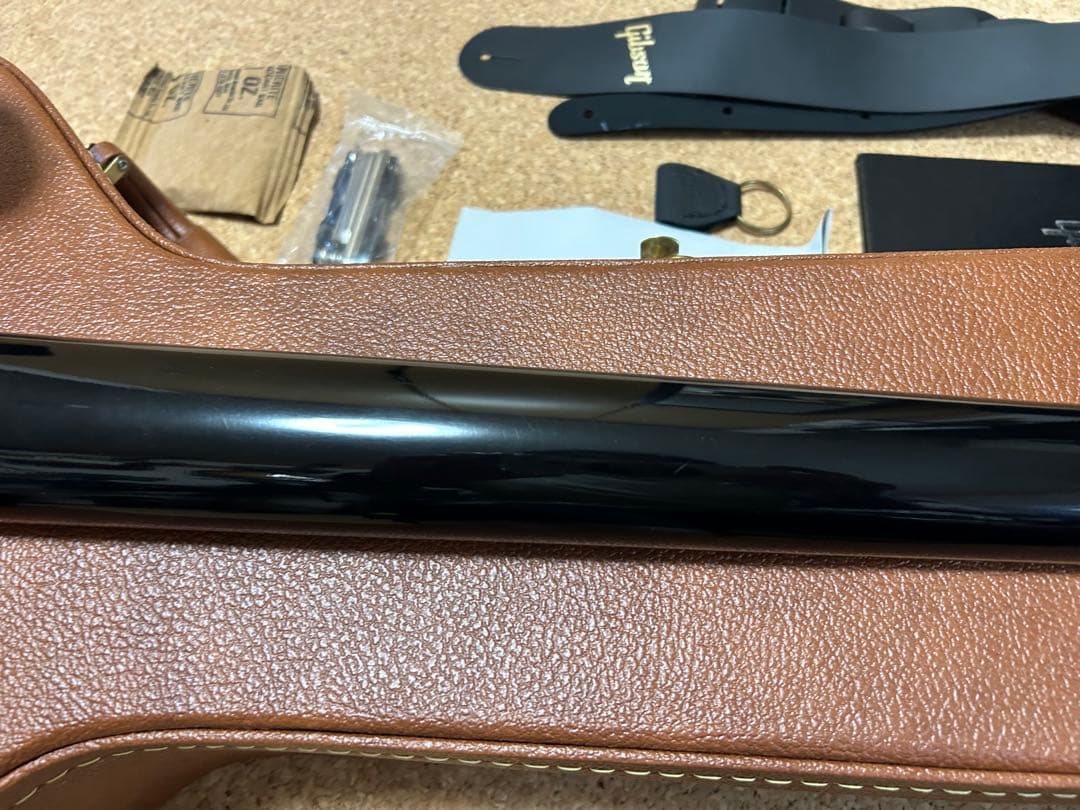 ギター ES-330 Dot VOS Ebony w/Bigsby GIBSON