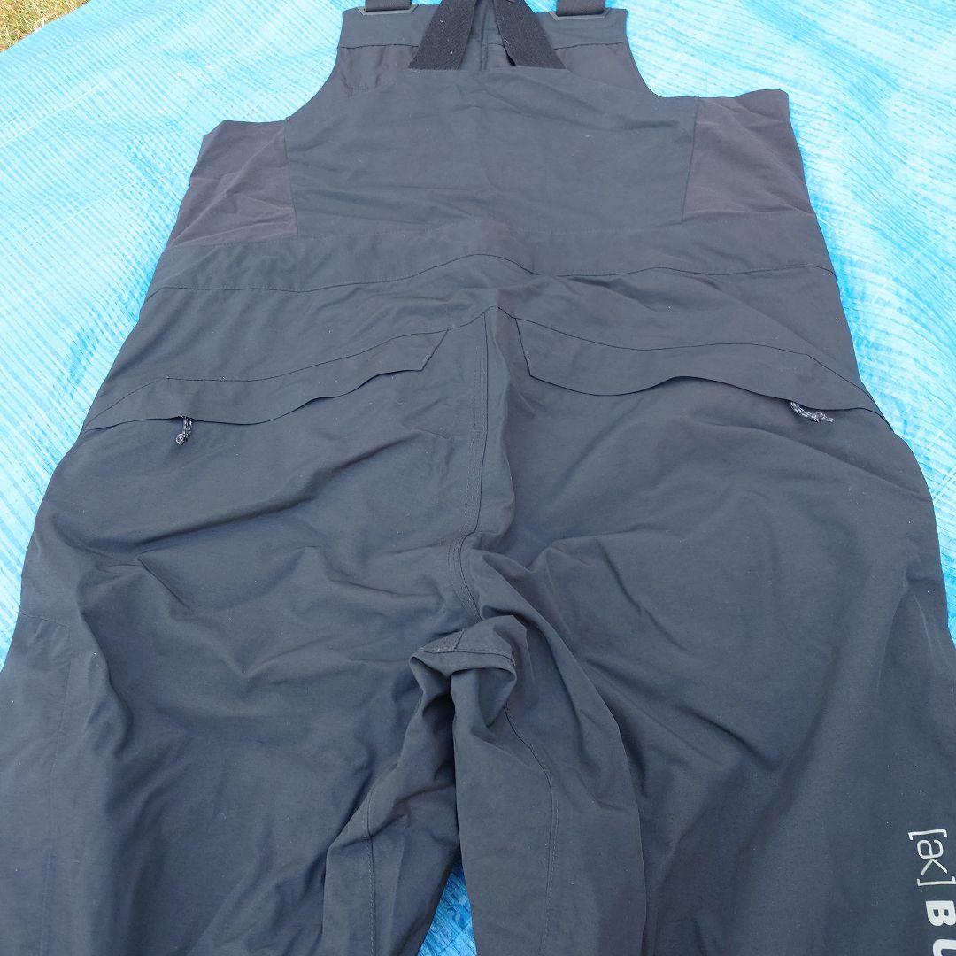 Burton [ak] スノーボードウェア Sサイズ