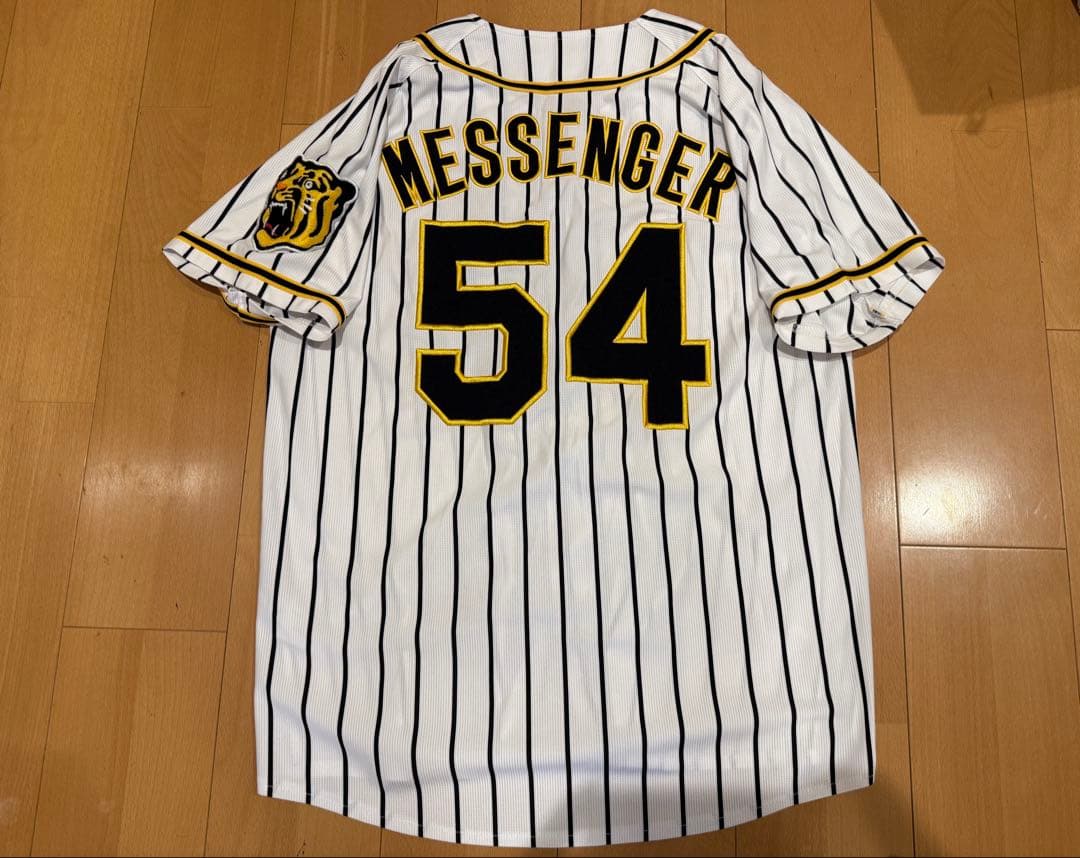 阪神タイガース メッセンジャー レプリカユニフォーム(L)