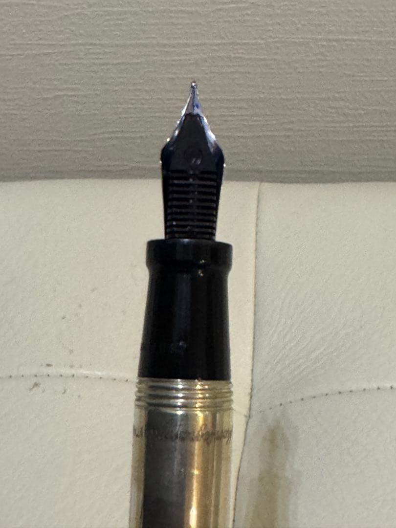 モンテグラッパ　Montegrappa 万年筆