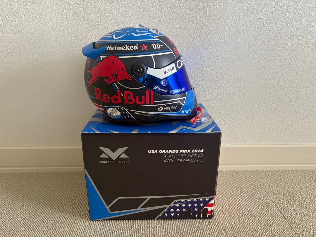 【新品・オマケ付】マックス フェルスタッペン1/2ヘルメット 2024 USA