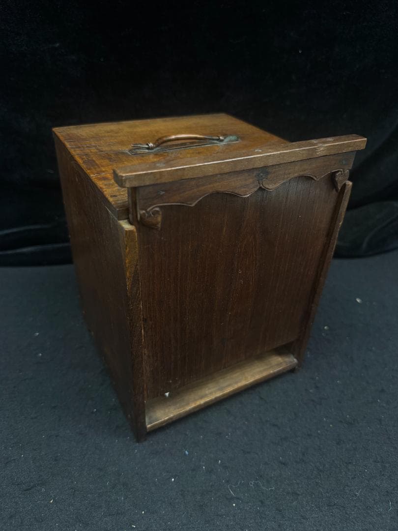 古平戸焼 染付 牡丹花形蝶文皿5客 時代箱付 江戸後期 平戸御用窯 古伊万里