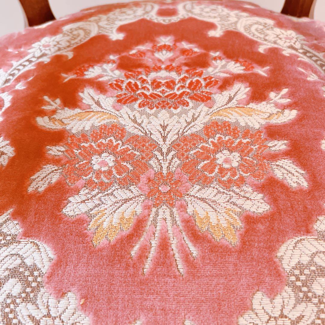 アンティークチェア　肘付き　ロココ調　猫足　ヴィンテージ　ピンク　イス　金華山張