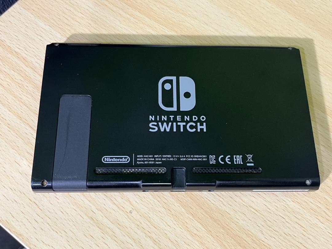 任天堂 switch ニンテンドースイッチ 本体 2018 動確済　美品
