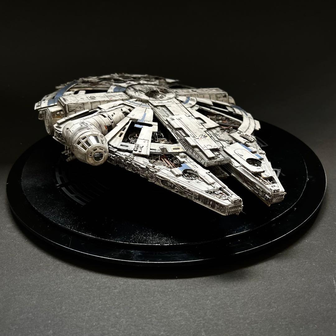 スターウォーズ　ミレニアムファルコン　サヴァリーンvr. 1/144 バンダイ
