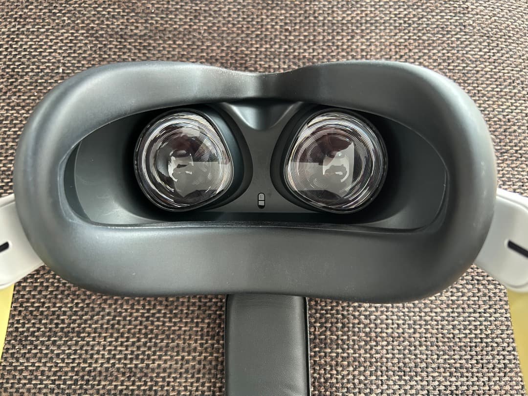  Quest2 128GB KIWIストラップ MomoVRケース