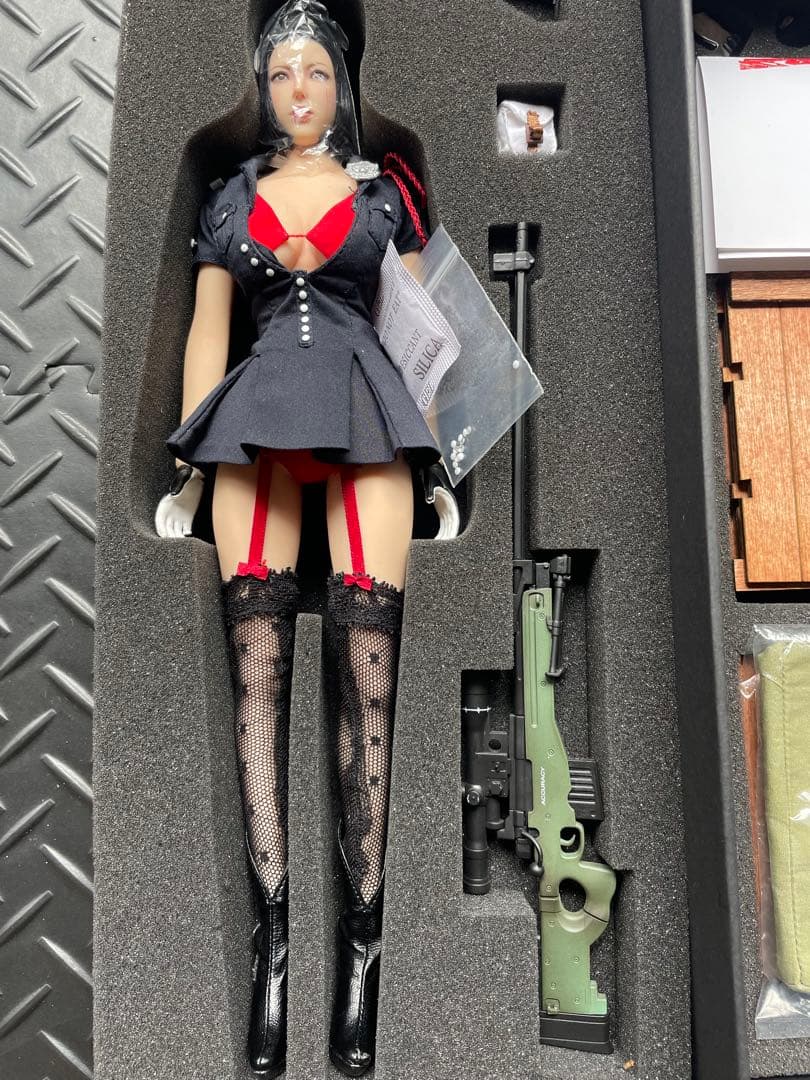 ベリークール 1/6 フィギュア セクシー衣装