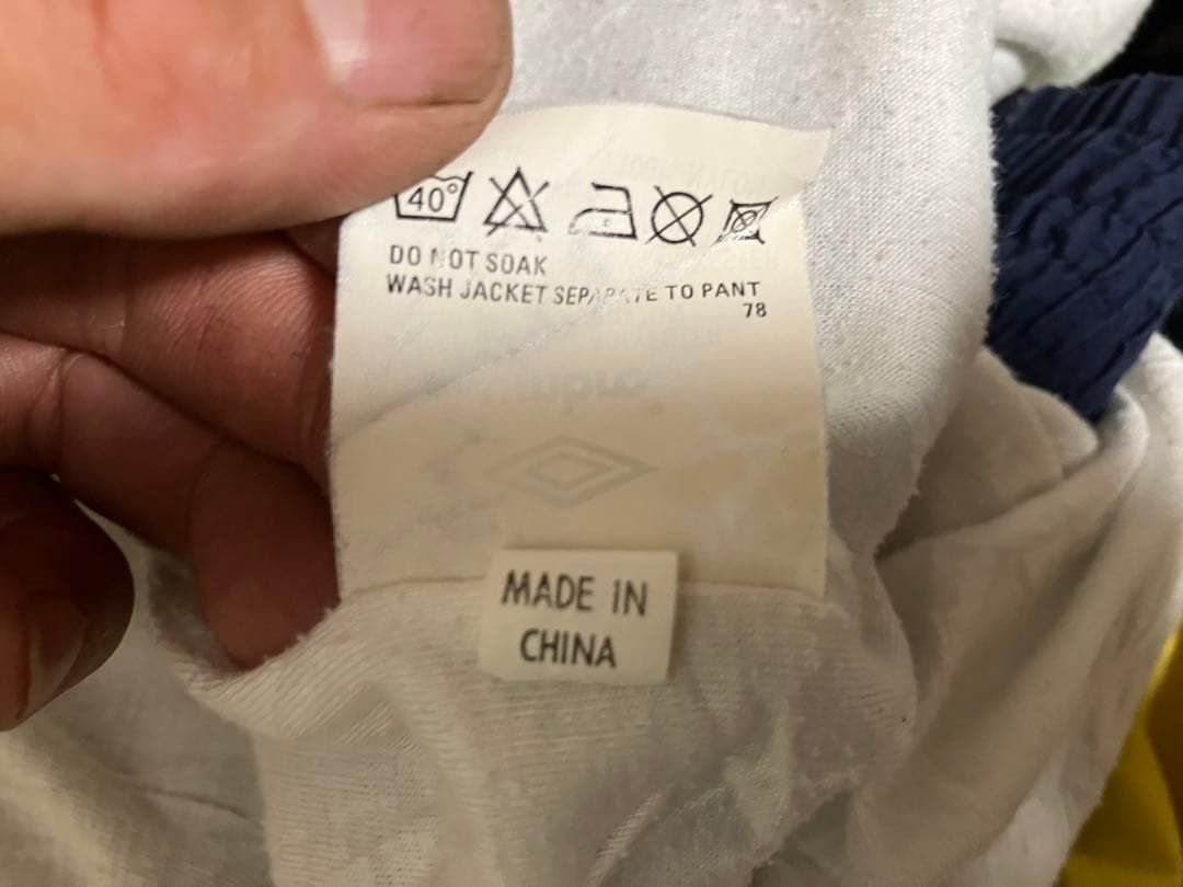 umbro スコットランド　ヴィンテージ　ナイロンジャケット　送料込み　古着