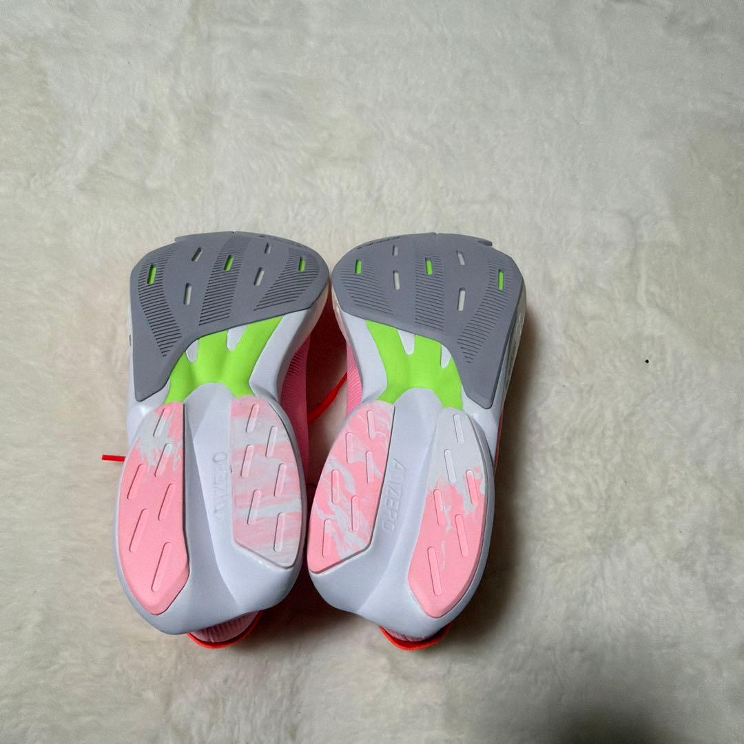 アディダス　アディゼロ　ジャパン8 レディース　23.0センチ新品未使用