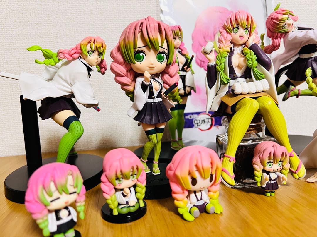 【美品】 鬼滅の刃 甘露寺蜜璃 フィギュアアクスタまとめ売り