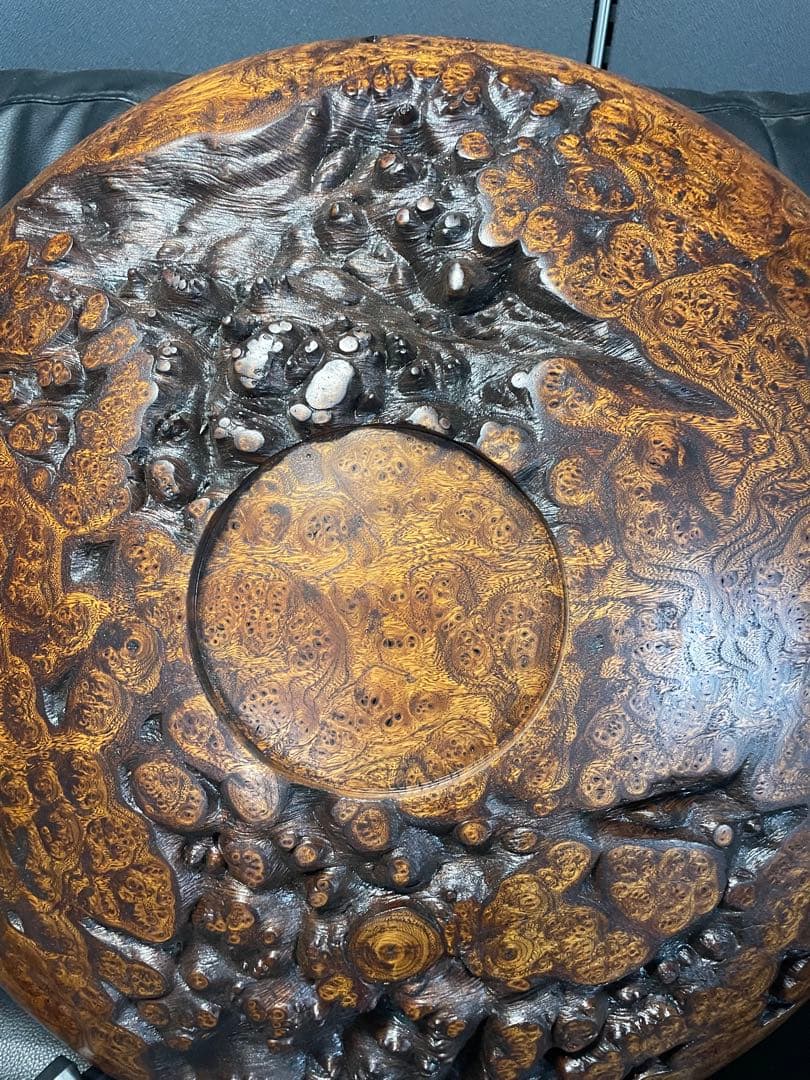 珍品　屋久杉　銘木　大型超極上泡瘤　極上光明　飾り皿　径約47cm