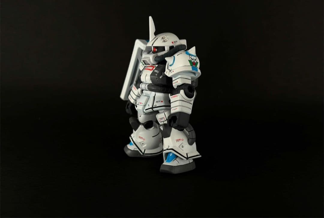 モビルスーツアンサンブル ザクII FS型(シン・マツナガ専用機)全塗装 完成品