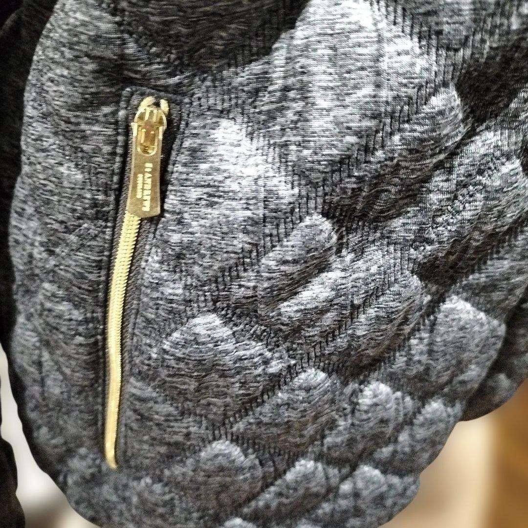 一度使用のみグレー キルティングジャケット レディース