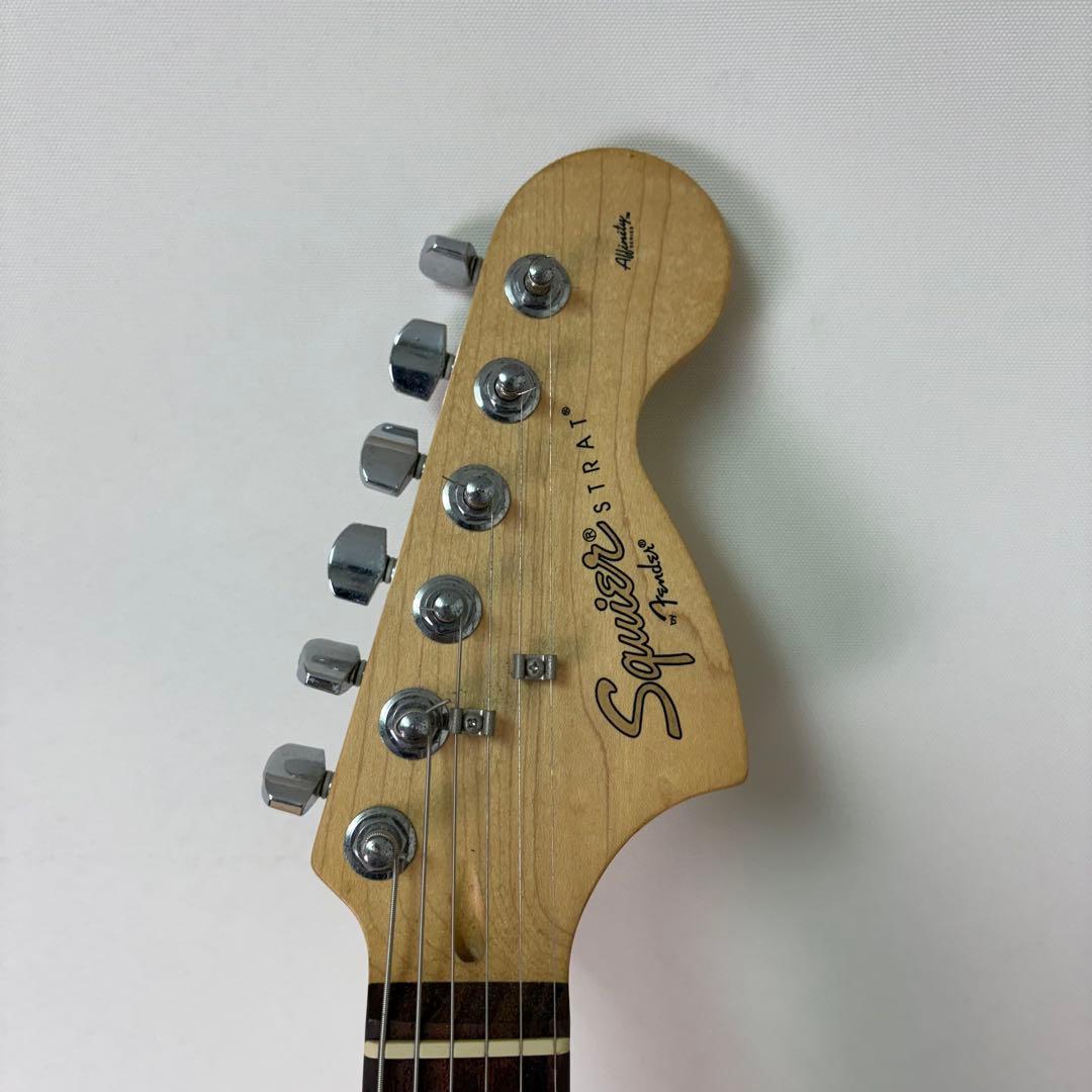 Squier Affinity Stratocaster バーガンディミスト