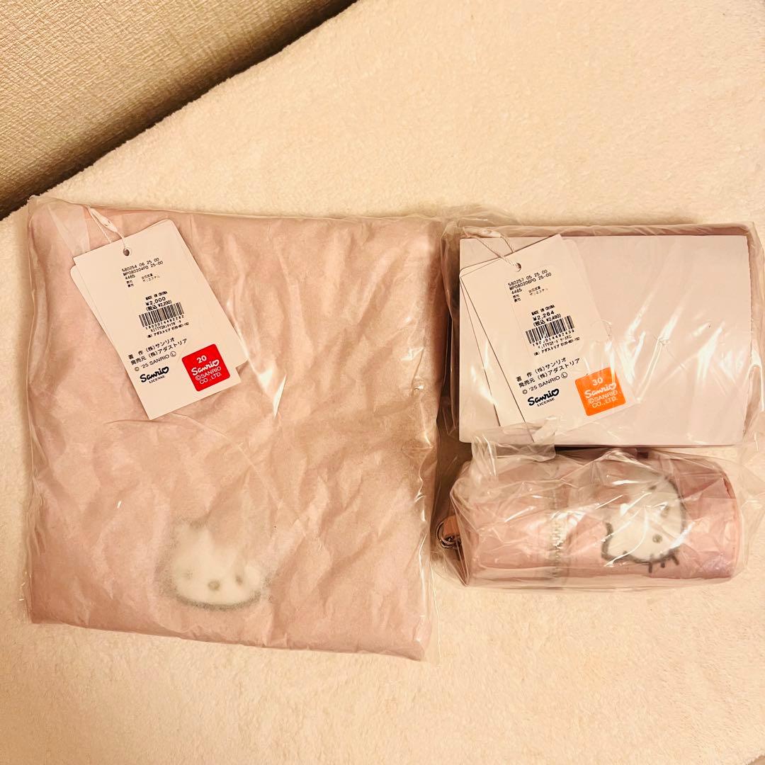 新品未開封　ローリーズファーム ハローキティ キルティング ピンク まとめ売り