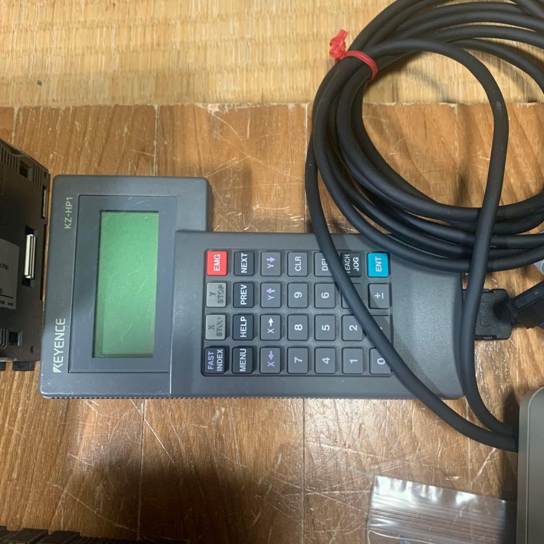KEYENCE KZシリーズ中古品多数！
